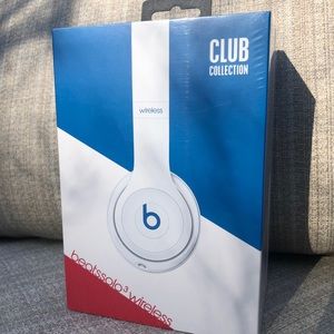 Beatssolo3 wireless headphones